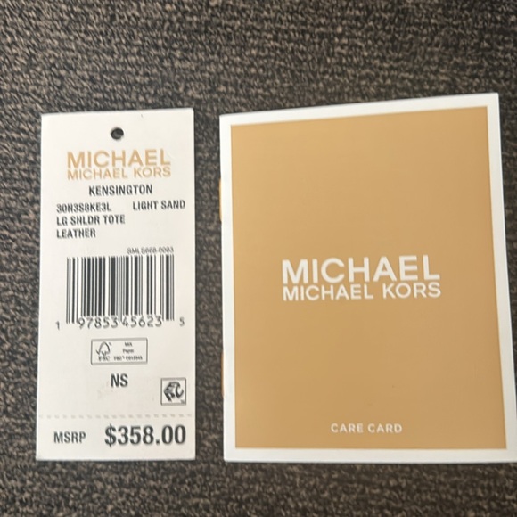 Michael Kors Kensington large pebbled leather tote light sand - Picture 9 of 9